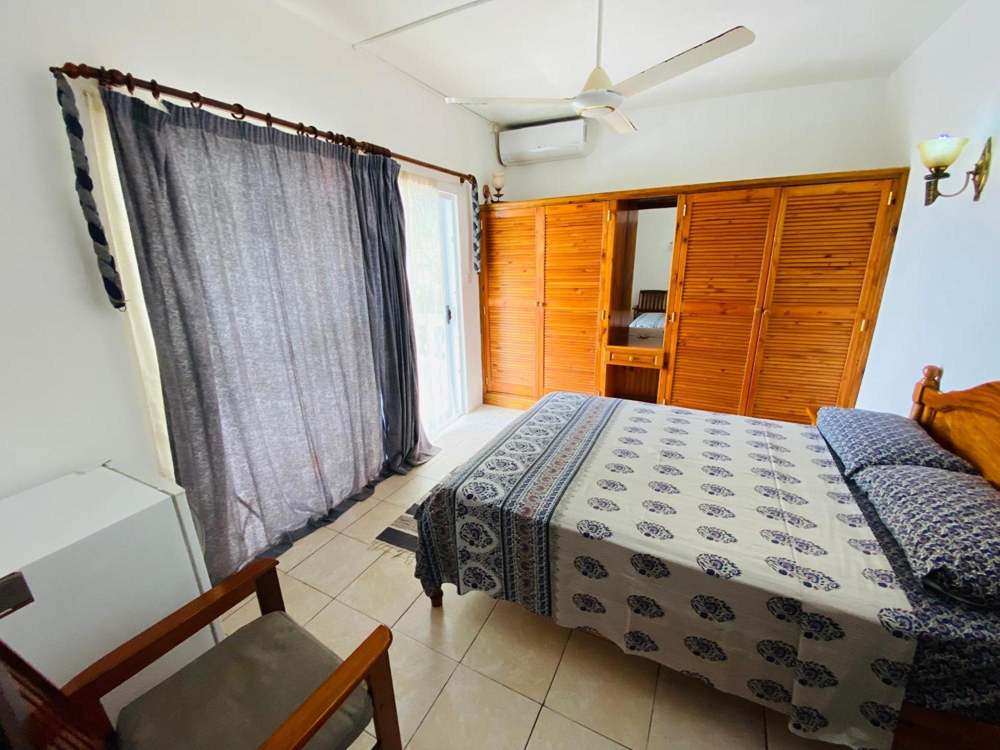 Oceanic View Apartments Beau Vallon  Exterior foto