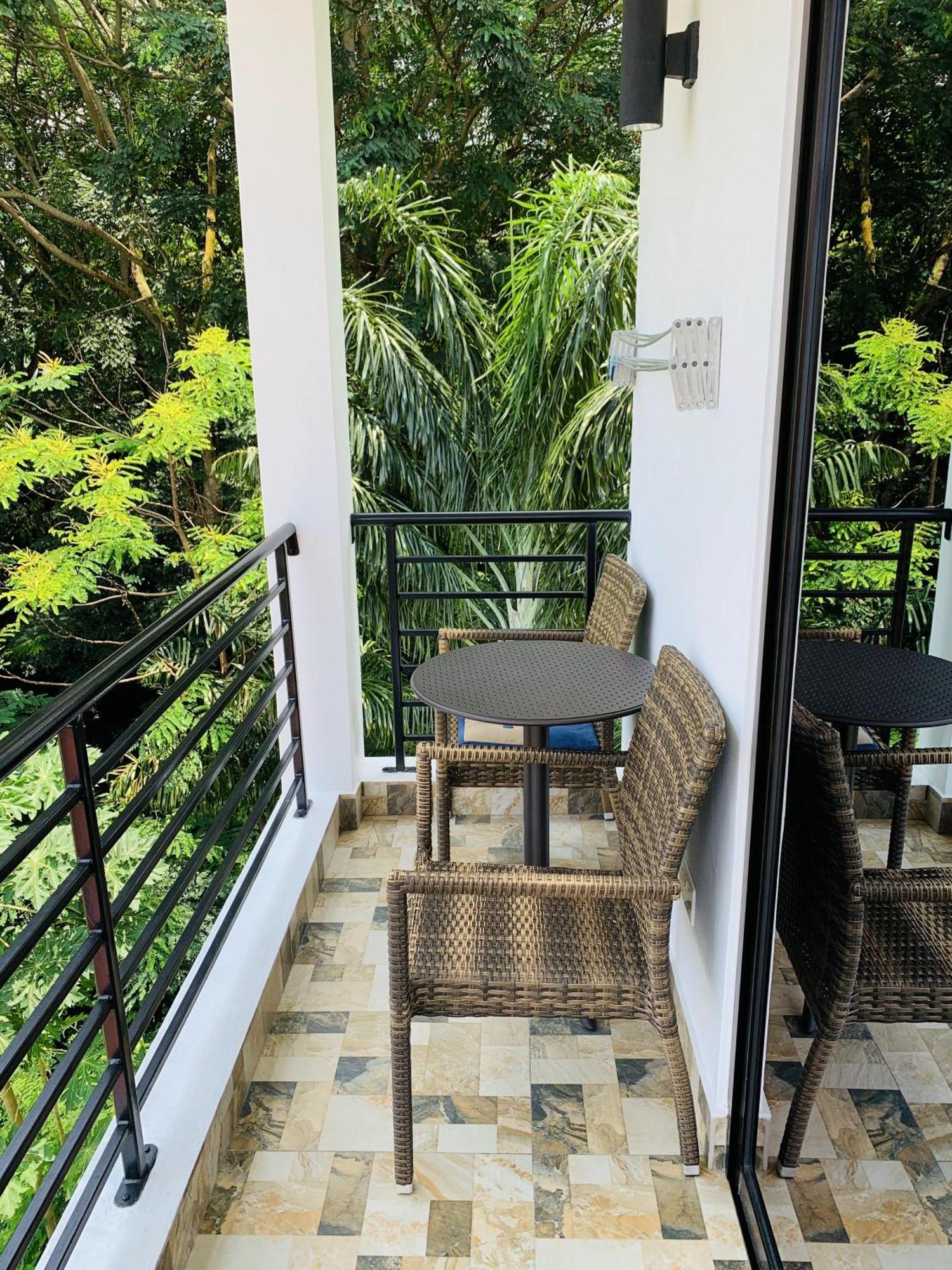 Oceanic View Apartments Beau Vallon  Exterior foto
